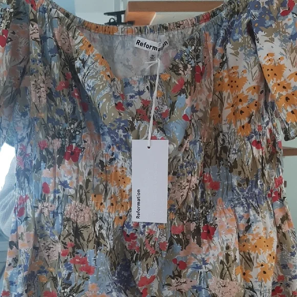 NWT💐REFORMATION💐CUTE Multicolor COTTON Floral Off-Shoulder Mini Dress Sz M - Picture 3 of 13